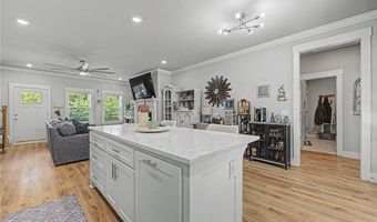 3 Dundonald Ln, Bella Vista, AR 72715
