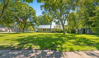 1320 STATE St, Algoma, WI 54201