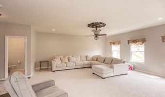 1661 Devonshire Ave, Avon, IN 46123