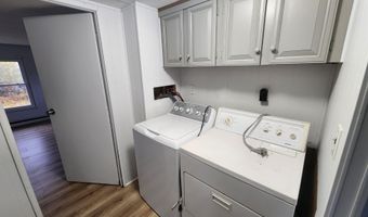 12 L St, Bangor, ME 04401