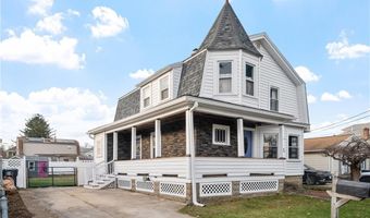 36 England St, Cumberland, RI 02864