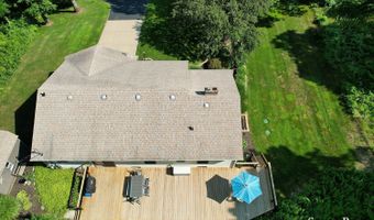 86 Carl Dr NE, Ada, MI 49301