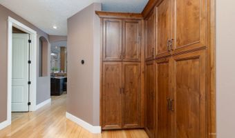 115 Woods Ct, Elko, NV 89801