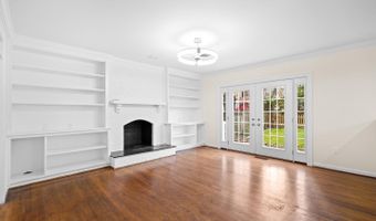 34 N GARFIELD St, Arlington, VA 22201