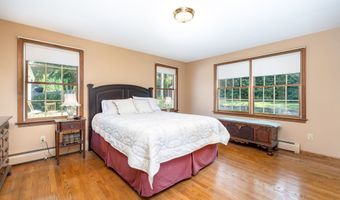 76 Country Ln, Bristol, CT 06010