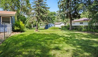 1623 S 7th St, Aberdeen, SD 57401