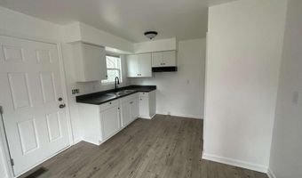 1147 Triple Hl, Macon, GA 31206