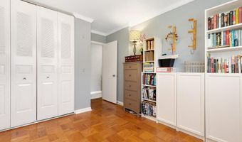 10607 MONTROSE Ave M-202, Bethesda, MD 20814