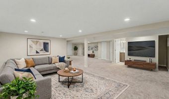 1704 S Highland Ave, Arlington Heights, IL 60005