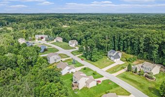 9243 Trafalgar Dr SE, Alto, MI 49302