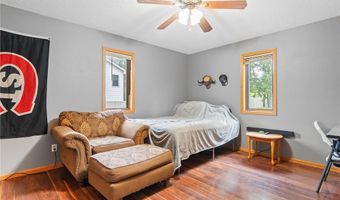 901 Geneva Dr, Alexandria, MN 56308