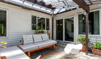 20365 SW YORK St, Beaverton, OR 97003