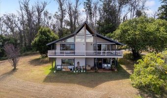 1365 Piiholo Rd, Makawao, HI 96768