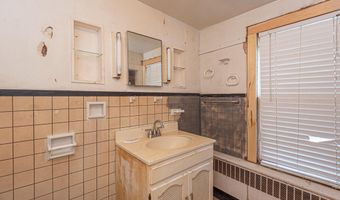 19 BURLEY St, Berlin, MD 21811