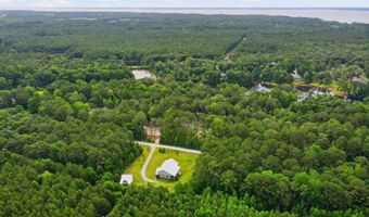 126 Charlie Rd, Arapahoe, NC 28510