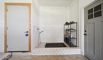5522 N 180 Rd, Beggs, OK 74421
