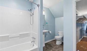 12439 N Oaks Dr, Ashland, VA 23005