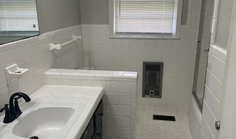 407 Pecan St, Albertville, AL 35950