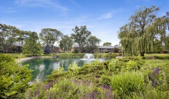 710 E Algonquin Rd J108, Arlington Heights, IL 60005