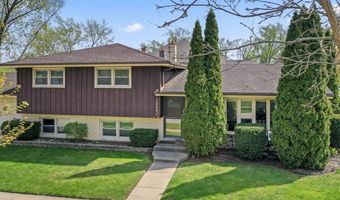 1005 E Orchard St, Arlington Heights, IL 60005
