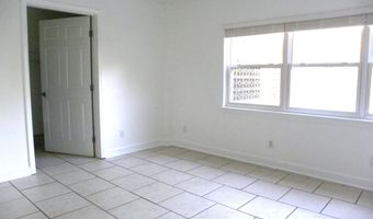 2096 Pat Ln A, Biloxi, MS 39531