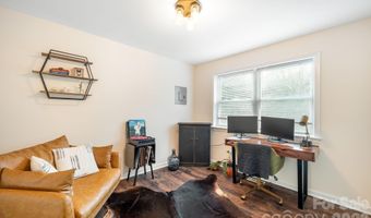 2333 Birchcrest Dr, Charlotte, NC 28205
