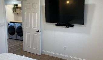 1622 TURNER St Unit B, Fairbanks, AK 99701