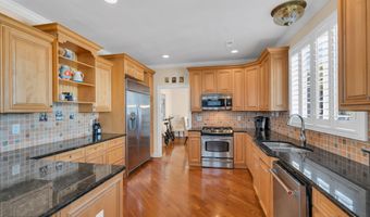 106 2nd Ave, Belmar, NJ 07719