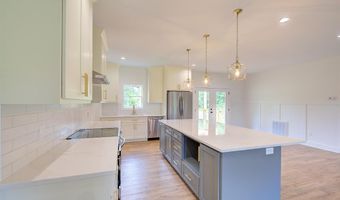 410 Edgewood Dr, Belton, SC 29627