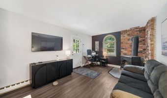 6 Juniper Rd, Alloway, NJ 07422
