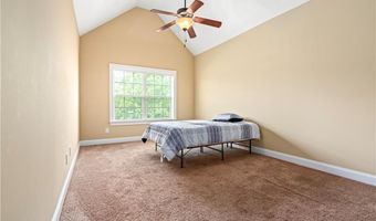 662 BANBURY St, Auburn, AL 36832