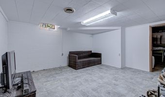 336 E PERSHING St, Appleton, WI 54911
