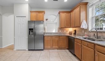 215 OCEANIA Ct, Apollo Beach, FL 33572