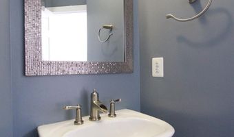 3800 ELMWOOD TOWNE Way, Alexandria, VA 22303