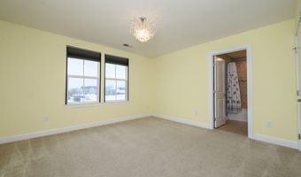 41 Gina Dr, Allentown, NJ 08501