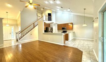 900 PARADISE Ln, Atlantic Beach, FL 32233