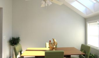 45 Harbor Hill Dr 45, Bourne, MA 02532