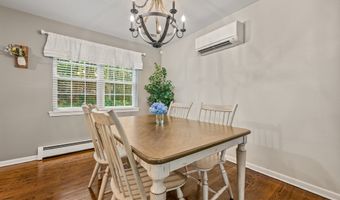 22 Quail Run, Bloomfield, CT 06002