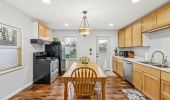 708 5th St SE, Altoona, IA 50009