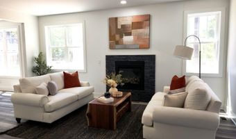 592 Kuehnle Ave, Ann Arbor, MI 48103