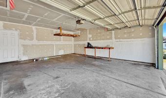 824 KEVIN Pl, Brookings, OR 97415