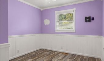 374 Briarwood Ln, Bedford, IN 47421