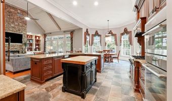 6244 Arnall Ct NW, Acworth, GA 30101
