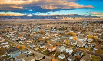 109 10th St, Belgrade, MT 59714