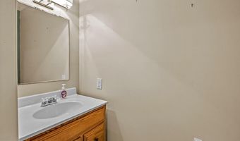 310 4TH St, Reading, PA 19607