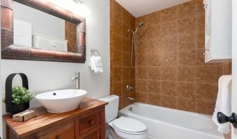 827 Del Mar Downs Rd E, Solana Beach, CA 92075