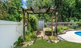 382 Wheaton Ave, Bayville, NJ 08721
