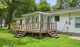 9211 Folkert Rd, Algonac, MI 48001