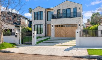 16846 Addison St, Encino, CA 91436
