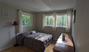 72 Tabor Cir, Albany, NH 03818